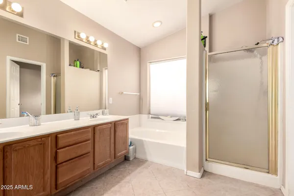 $563,900 | 4604 East Summerhaven Drive, Phoenix, AZ 85044