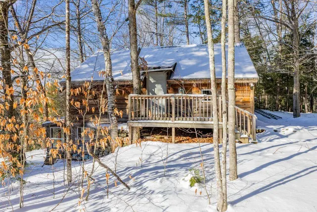 $395,000 | 570 Knights Hill Road, Harrison, ME 04040