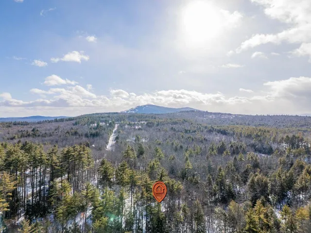 $395,000 | 570 Knights Hill Road, Harrison, ME 04040