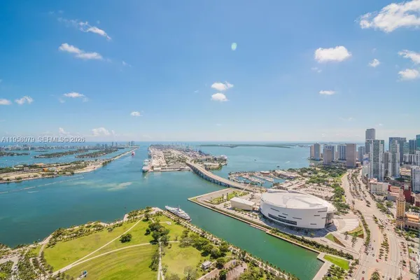 $9,850 | 1100 Biscayne Boulevard, Unit 5401, Miami, FL 33132