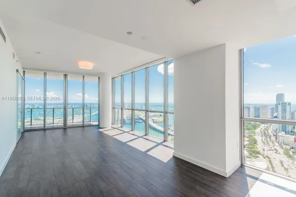 $9,850 | 1100 Biscayne Boulevard, Unit 5401, Miami, FL 33132
