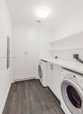 $9,850 | 1100 Biscayne Boulevard, Unit 5401, Miami, FL 33132