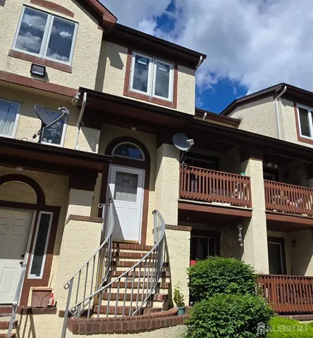 $3,000 | 310 Michaels Court, Unit 310, Woodbridge, NJ 07095