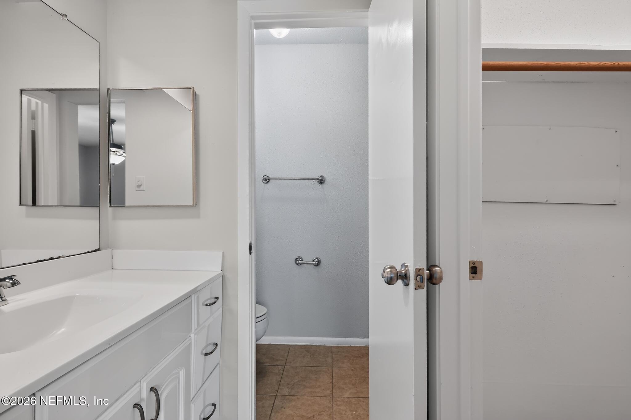1504 Hammondwood Road North Jacksonville, FL 32221 - Photo 13 of 20 14326_Southline_Rd-Bathroom-9665