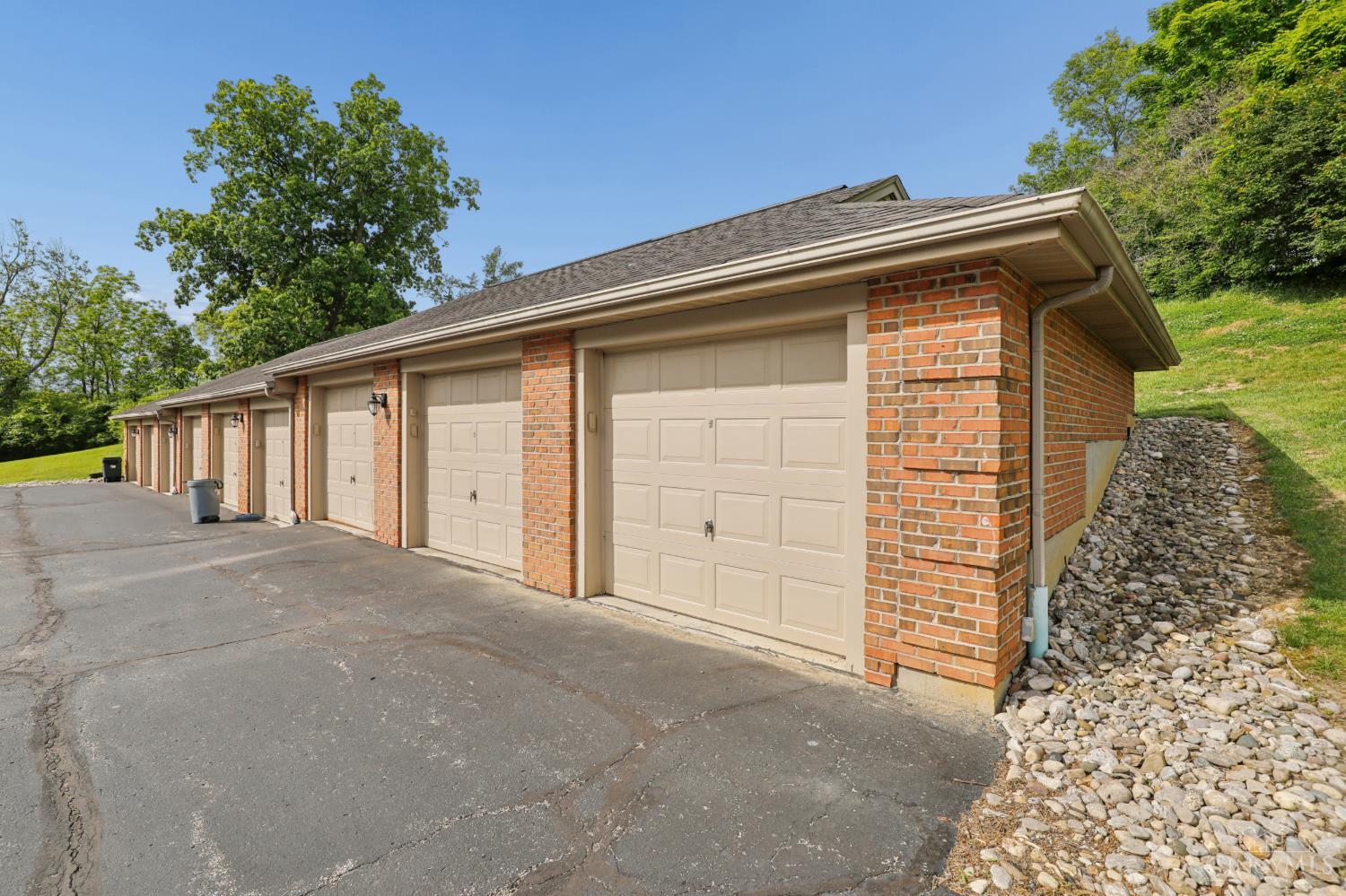 3371 Diehl Road, Unit 41 Cincinnati, OH 45211 - Photo 42 of 45 Gallery Image 42