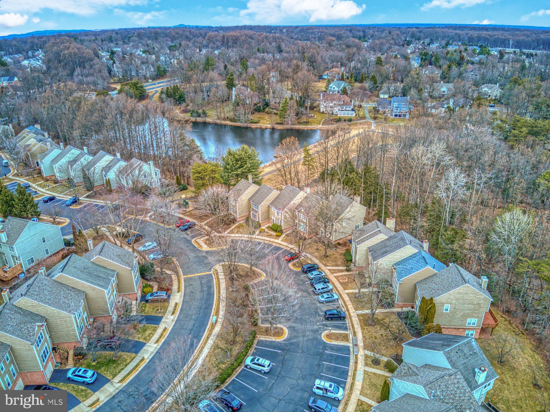 1253 Weatherstone Court Reston, VA 20194 - Photo 4 of 45 Loads of Parking