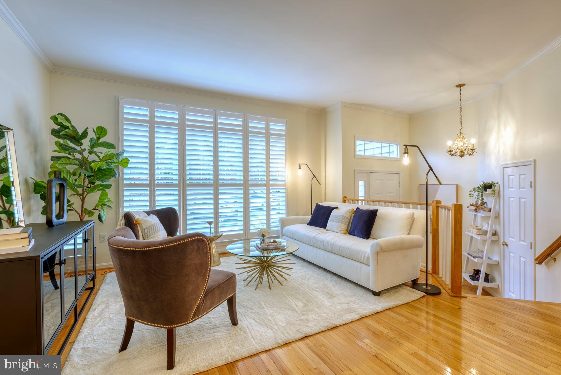 1253 Weatherstone Court Reston, VA 20194 - Photo 8 of 45 15 x 13 of Living Room for you to enoy