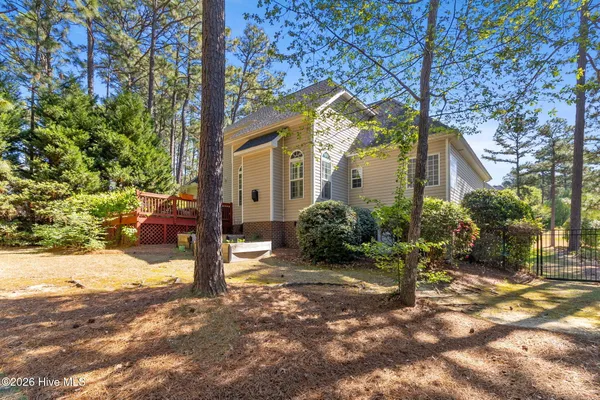 $2,800 | 420 Elk Road, Southern Pines, NC 28387