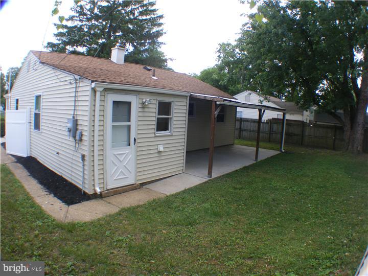 43 Chelwynne Road New Castle, DE 19720 - Photo 15 of 16 Exterior Back