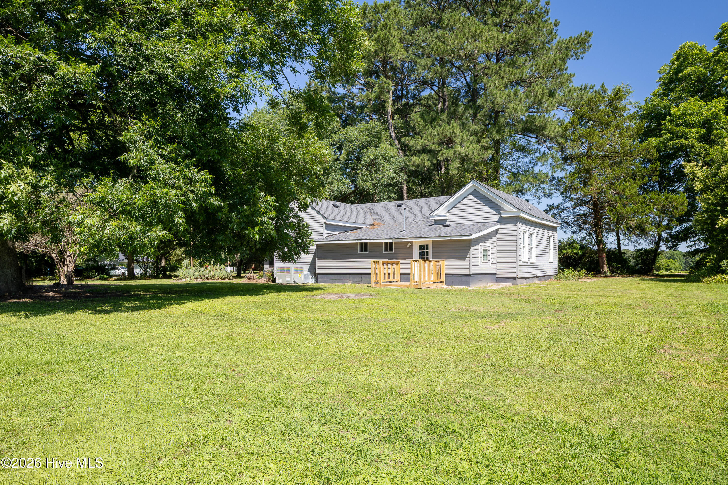 331 W Road Turkey, NC 28393 - Photo 25 of 33