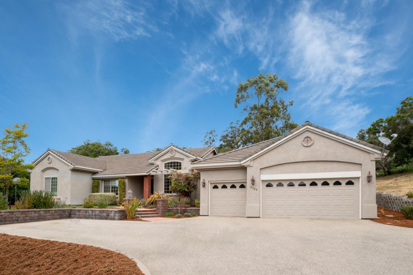 19700 Moonglow Road Salinas, CA 93907 - Photo 1 of 20 Gallery Image 1