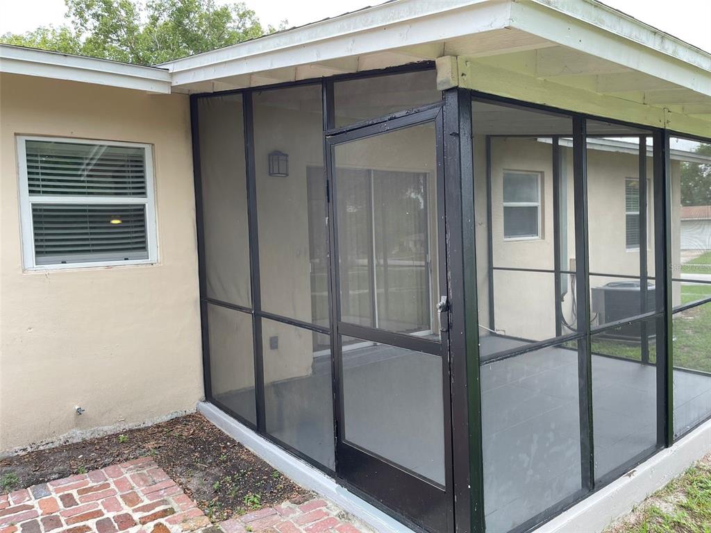 531 Springfield Street Deltona, FL 32725 - Photo 7 of 23