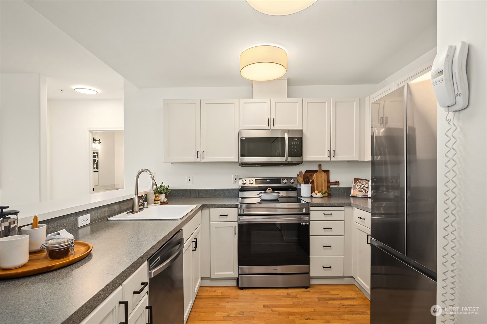 3221 Southwest Avalon Way, Unit 307 Seattle, WA 98126 - Photo 15 of 37 Gallery Image 15