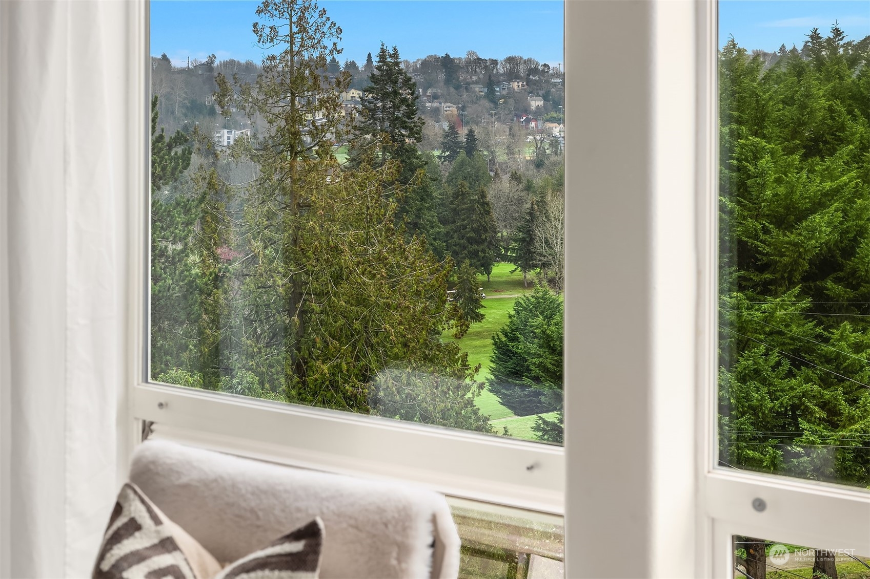 3221 Southwest Avalon Way, Unit 307 Seattle, WA 98126 - Photo 7 of 37 Gallery Image 7