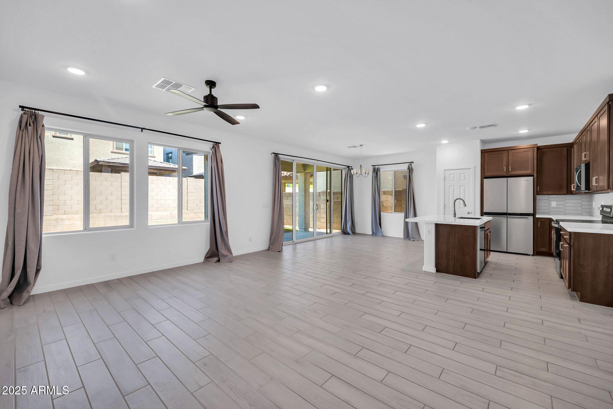 20808 West Granada Road Buckeye, AZ 85396 - Photo 11 of 33 20808 W Granada Rd-7