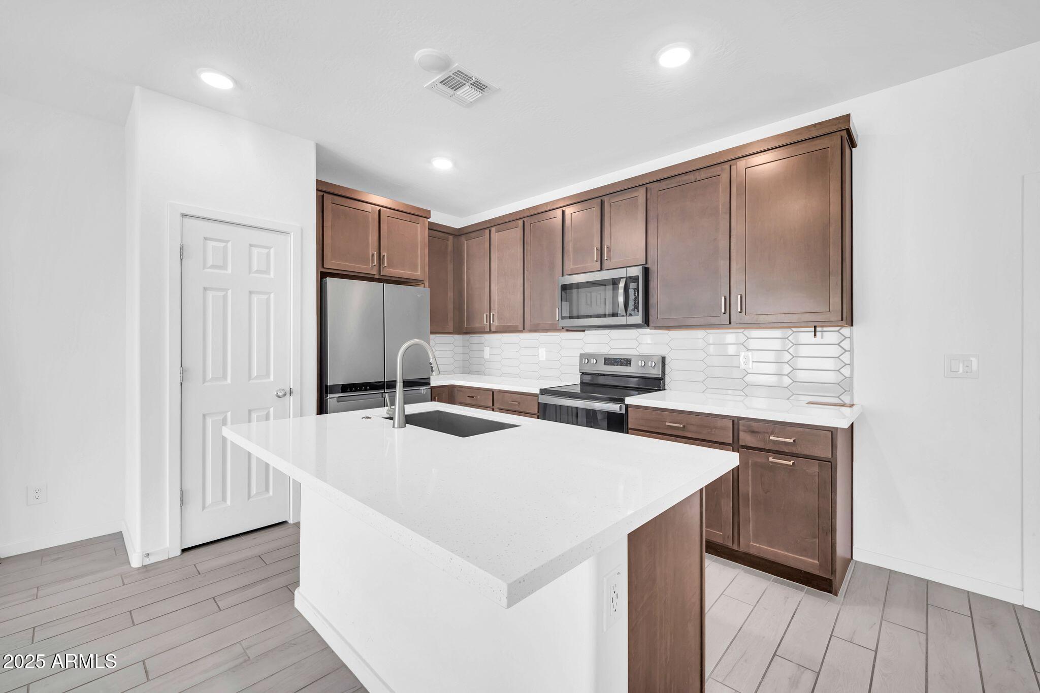 20808 W Granada Rd-11
