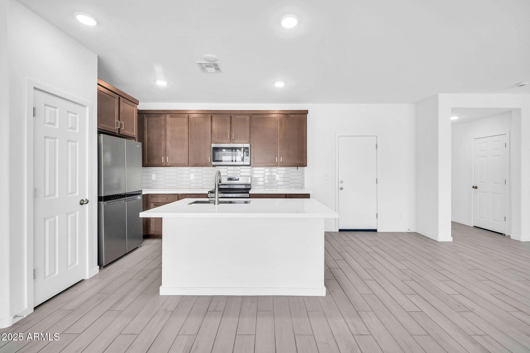 20808 West Granada Road Buckeye, AZ 85396 - Photo 8 of 33 20808 W Granada Rd-12