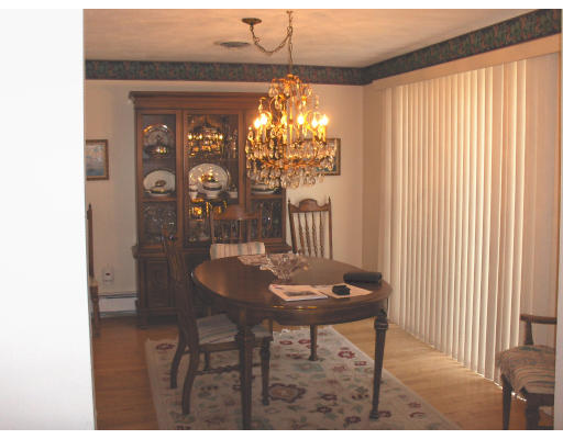 20 Leonard Road Framingham, MA 01701 - Photo 3 of 8 Gallery Image 3