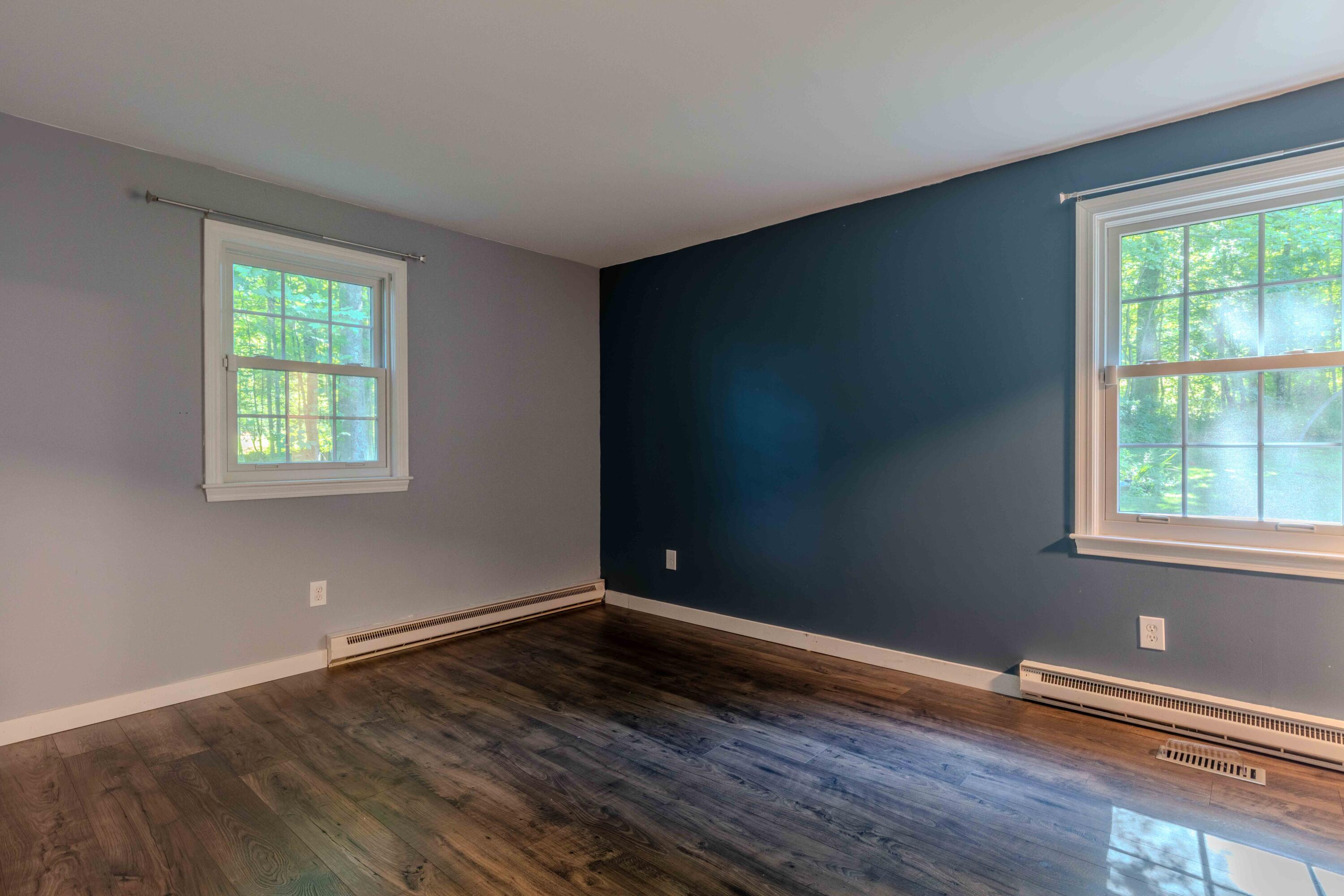 188 Boothbay Road Edgecomb, ME 04556 - Photo 17 of 38 188-Boothbay-Rd-Edgecomb-Empty-LR-14