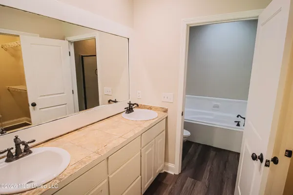$235,000 | 441 Silver Hill Drive, Pearl, MS 39208