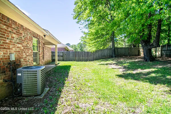 $235,000 | 441 Silver Hill Drive, Pearl, MS 39208
