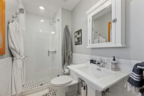 $1,195,000 | 2409 East Side Drive, Austin, TX 78704