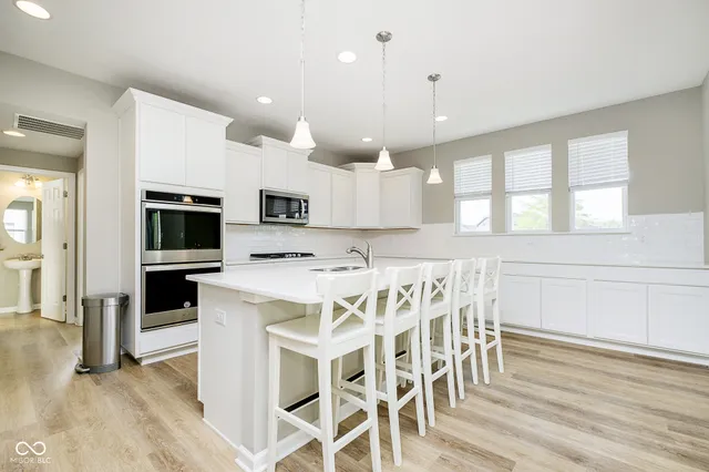 $2,750 | 11916 Redpoll Trail, Noblesville, IN 46060