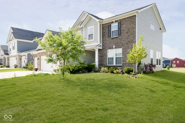 $2,750 | 11916 Redpoll Trail, Noblesville, IN 46060