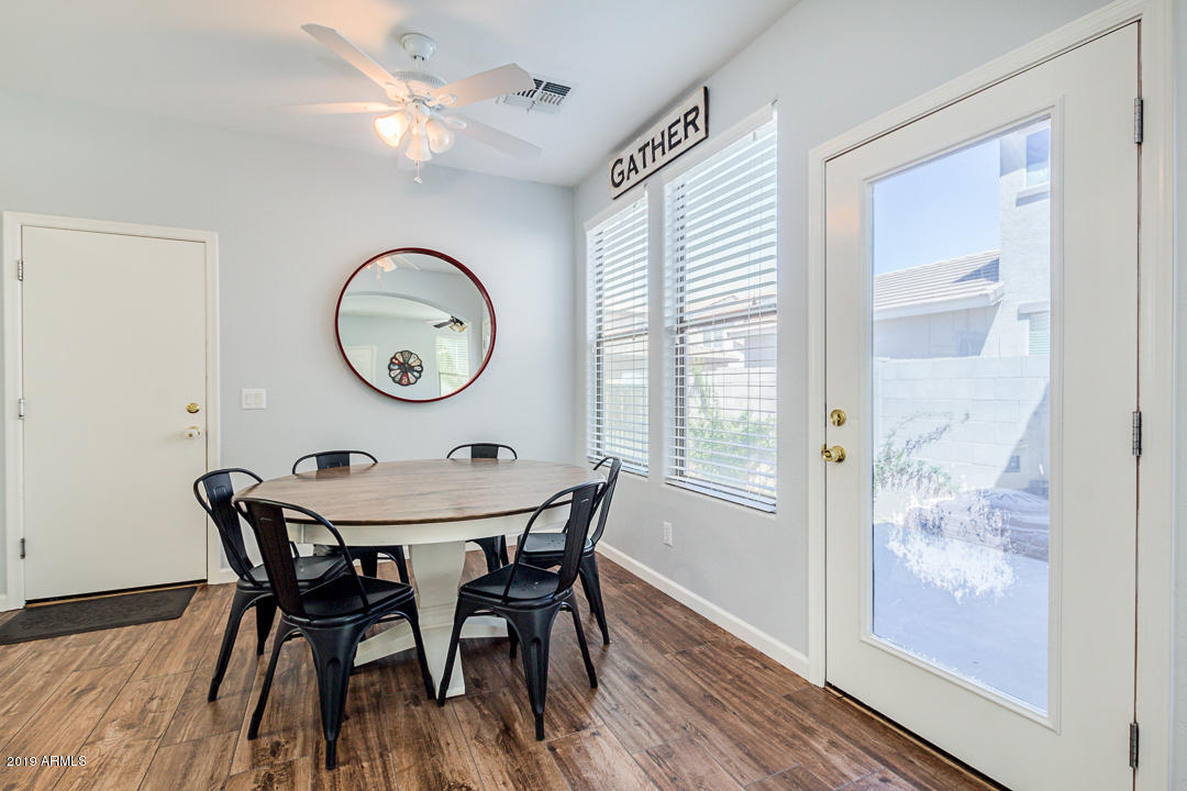 1935 East Del Rio Street Gilbert, AZ 85295 - Photo 11 of 40 11-DelRio