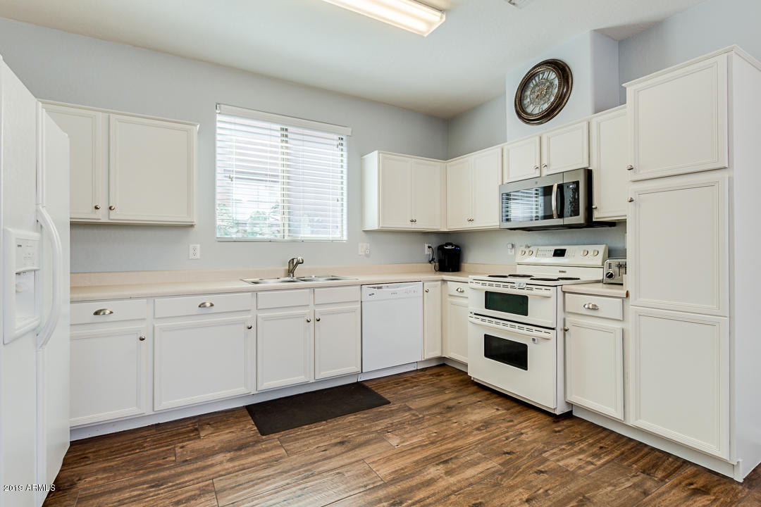 1935 East Del Rio Street Gilbert, AZ 85295 - Photo 15 of 40 15-DelRio