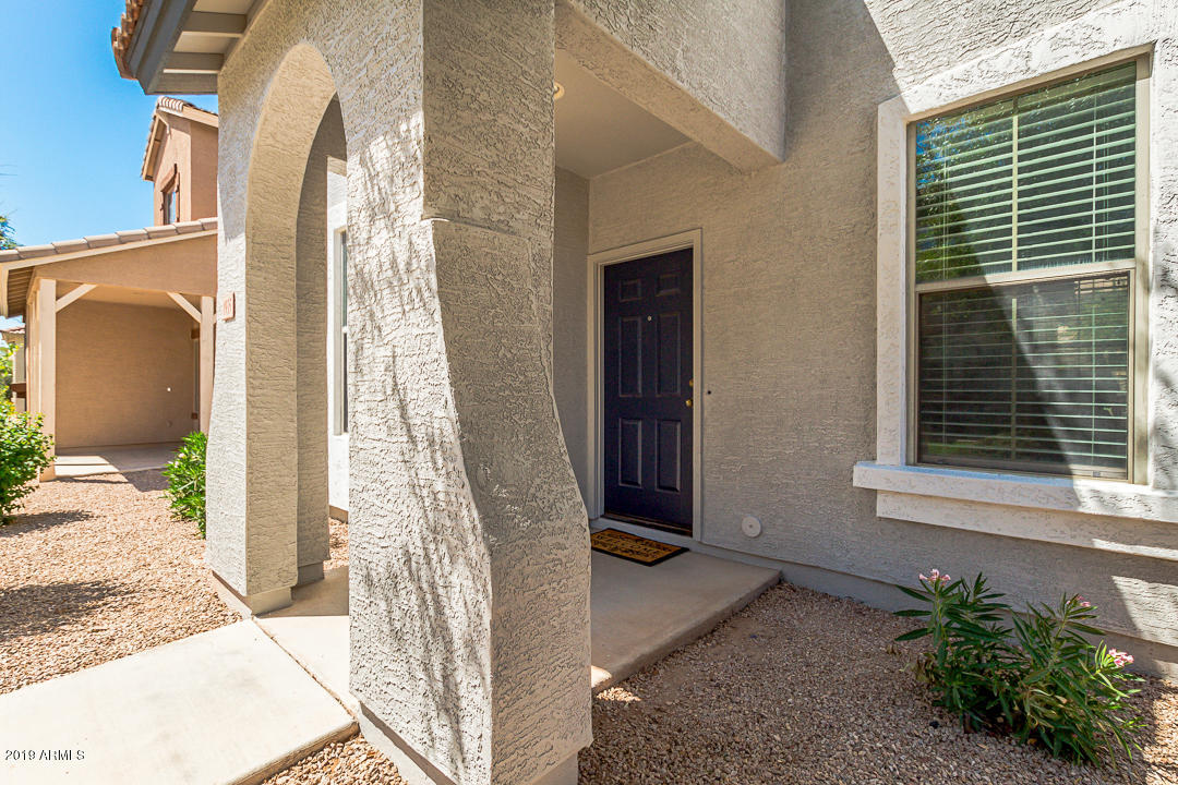 1935 East Del Rio Street Gilbert, AZ 85295 - Photo 4 of 40 04-DelRio