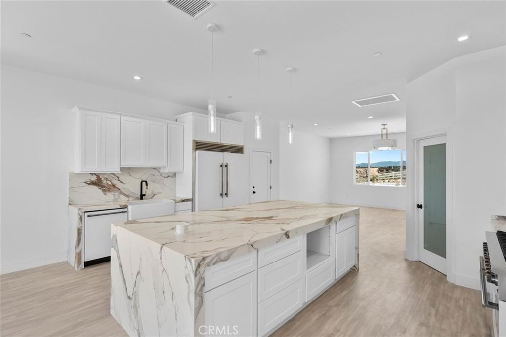 10830 Emerson Road Oak Hills, CA 92344 - Photo 27 of 50