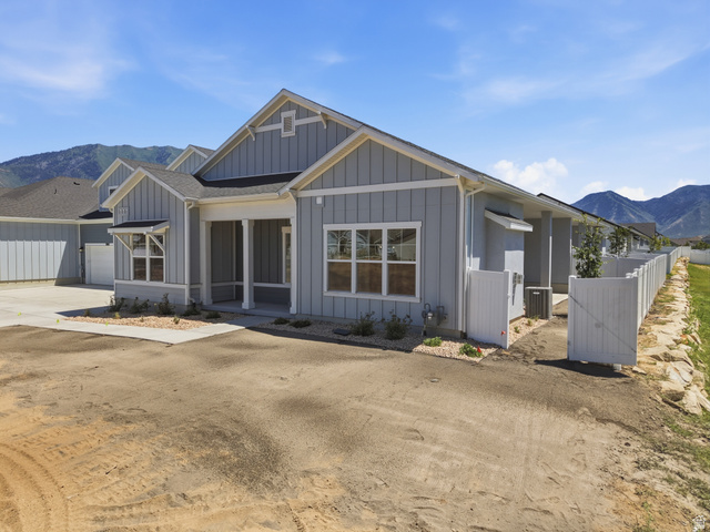 567 Legend Way, Unit 470 Mapleton, UT 84664 - Photo 2 of 37