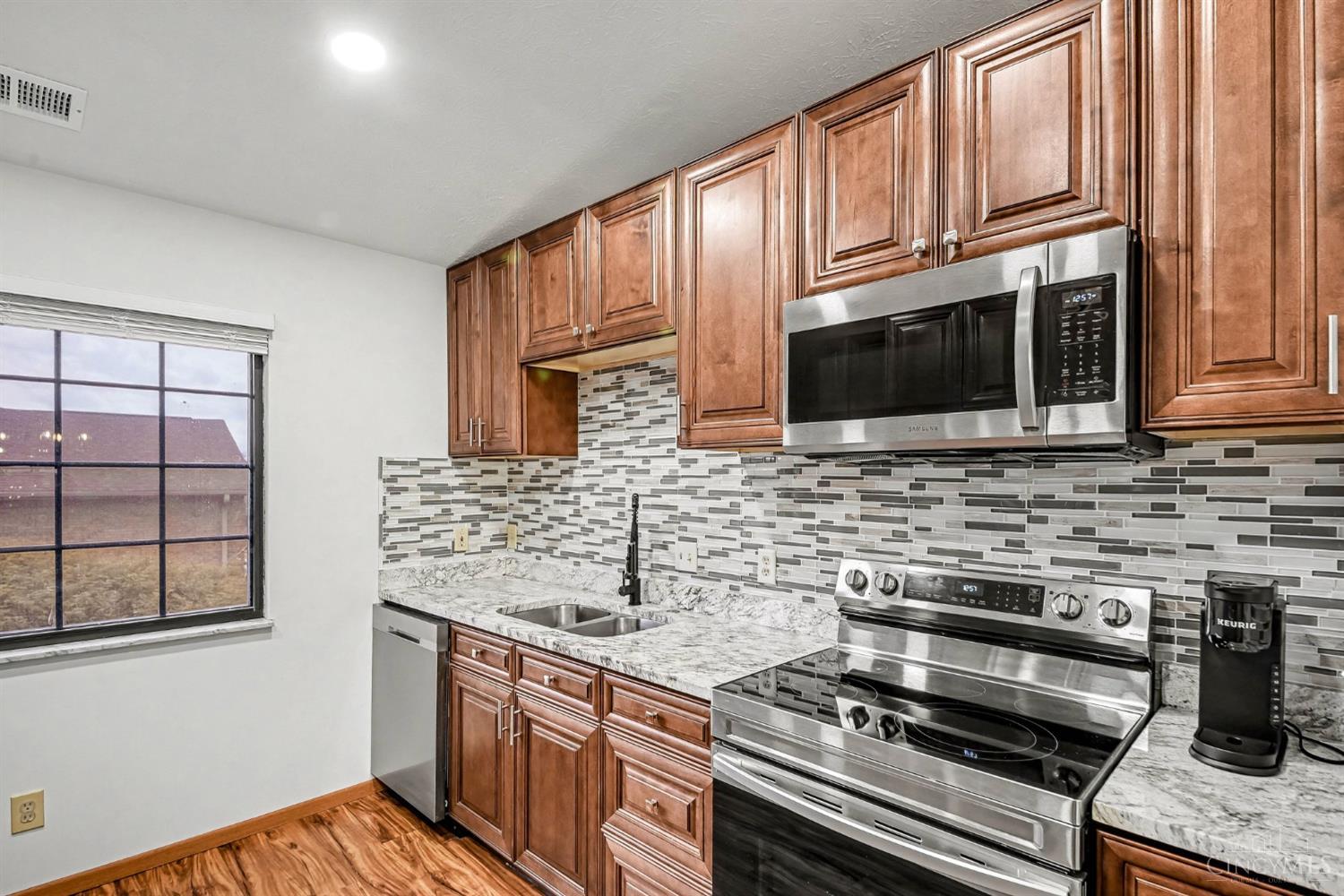 3963 School Section Road, Unit 32 Cincinnati, OH 45211 - Photo 9 of 19