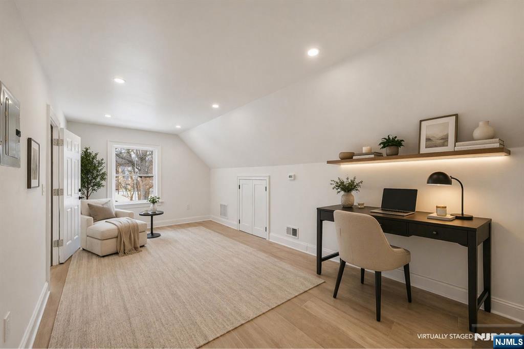 28 1/2 Irving Street Montclair, NJ 07042 - Photo 21 of 32