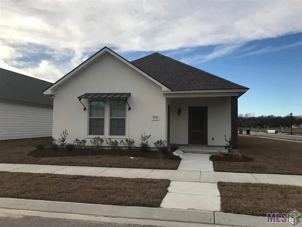 $2,400 | 1418 Gardenia Lane, Baton Rouge, LA 70820