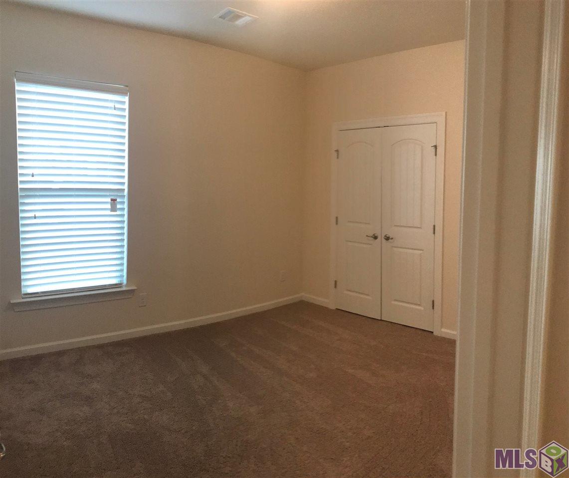 1418 Gardenia Lane Baton Rouge, LA 70820 - Photo 13 of 20 Guest Bedroom #1