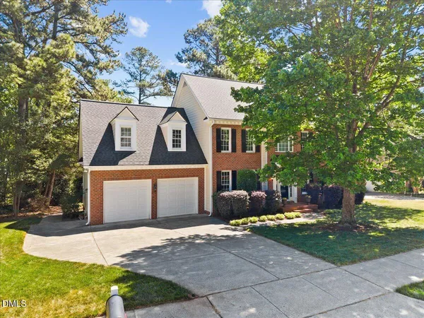 $849,900 | 4206 Heathgate Lane, Raleigh, NC 27613