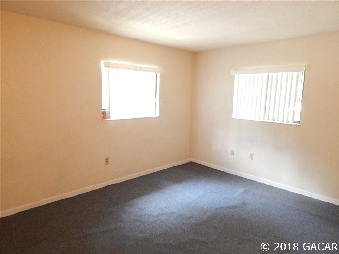 405 A Northwest 39th Road Gainesville, FL 32607 - Photo 8 of 24