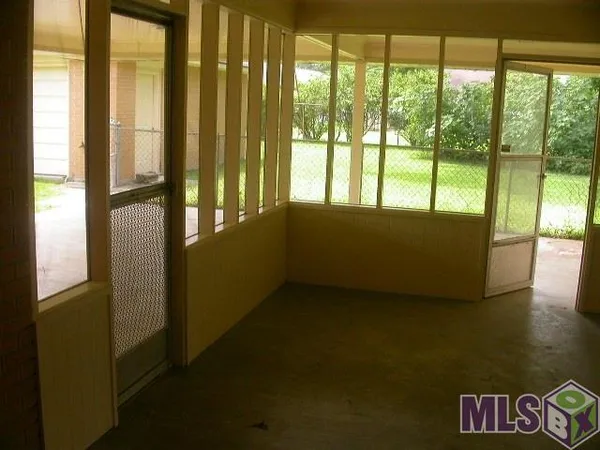 $2,400 | 367 Mc Donald Avenue, Baton Rouge, LA 70808