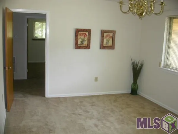 $2,400 | 367 Mc Donald Avenue, Baton Rouge, LA 70808