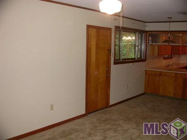 $2,400 | 367 Mc Donald Avenue, Baton Rouge, LA 70808