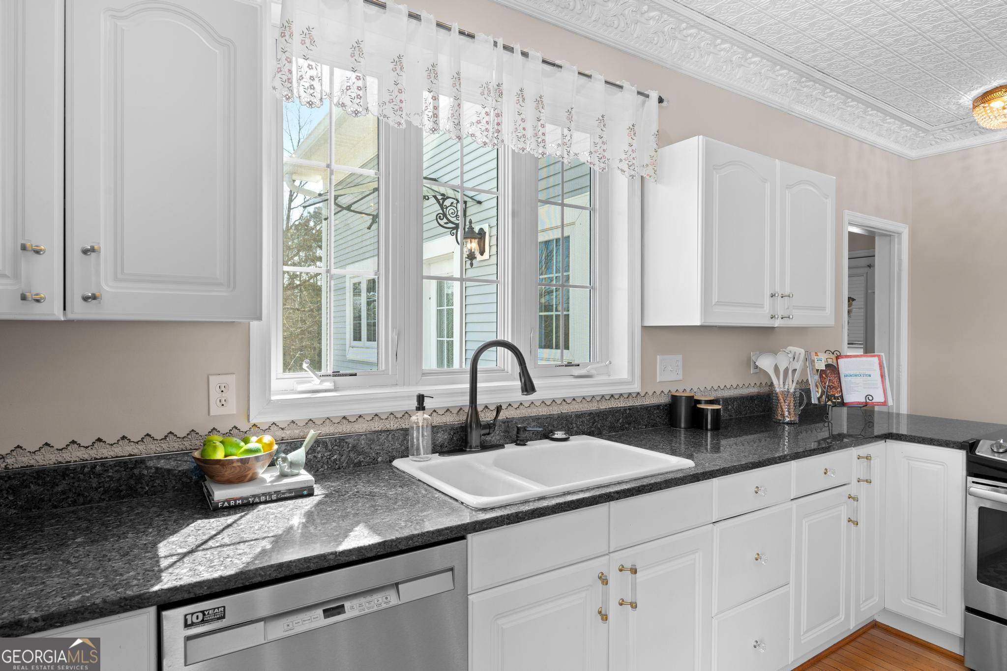 1687 Turkey Creek Road Thomaston, GA 30286 - Photo 15 of 95