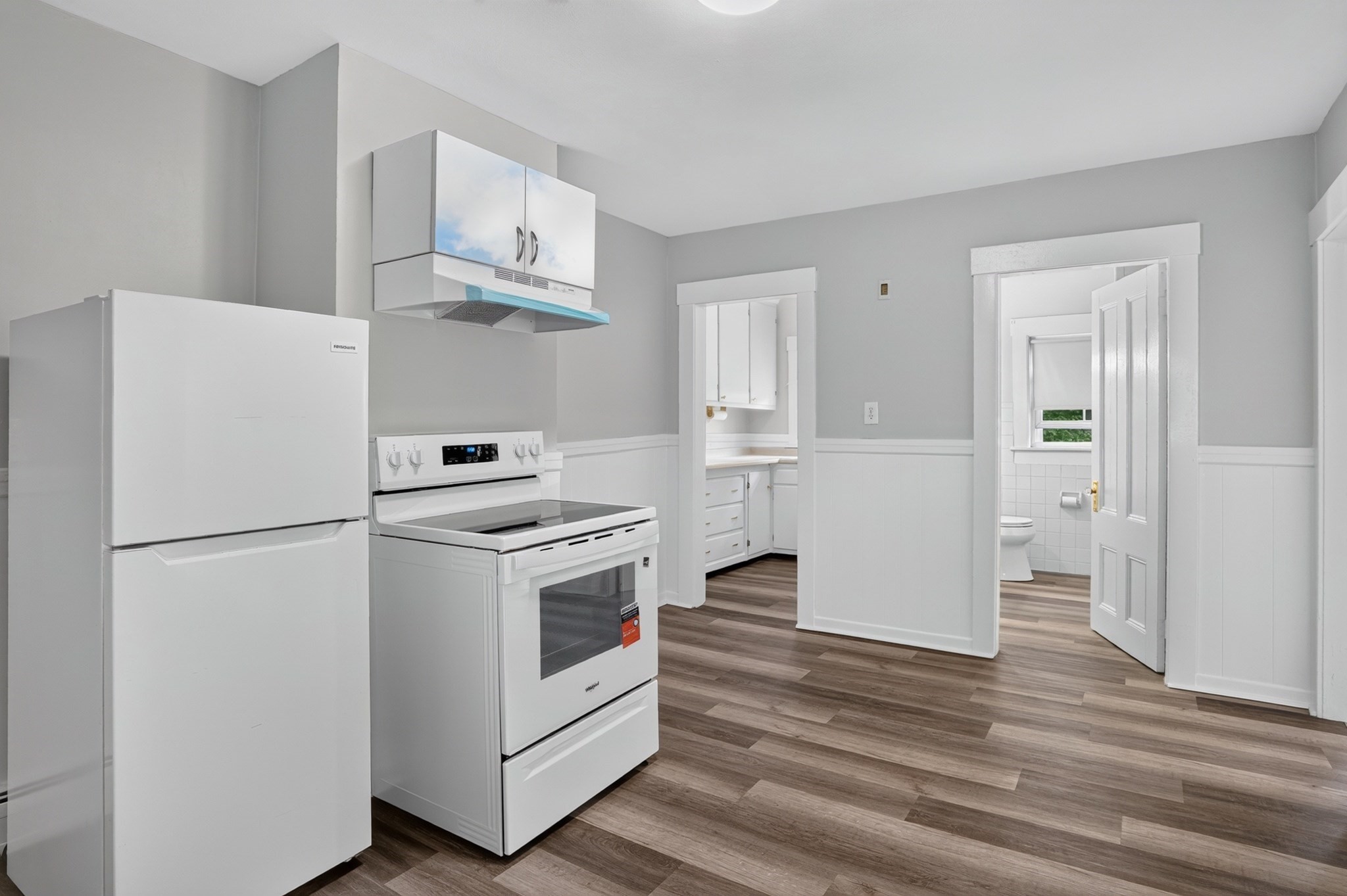 17 R Warren Avenue, Unit R Chelmsford, MA 01824 - Photo 5 of 14 Gallery Image 5