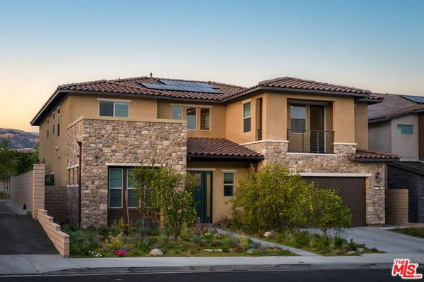 $2,550,000 | 11728 Canoga Avenue, Chatsworth, CA 91311
