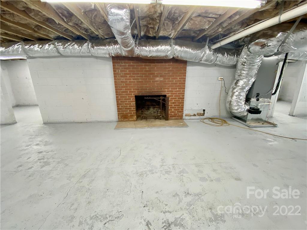 118 Chestnut Oak Road Union Grove, NC 28689 - Photo 26 of 37 Gallery Image 26