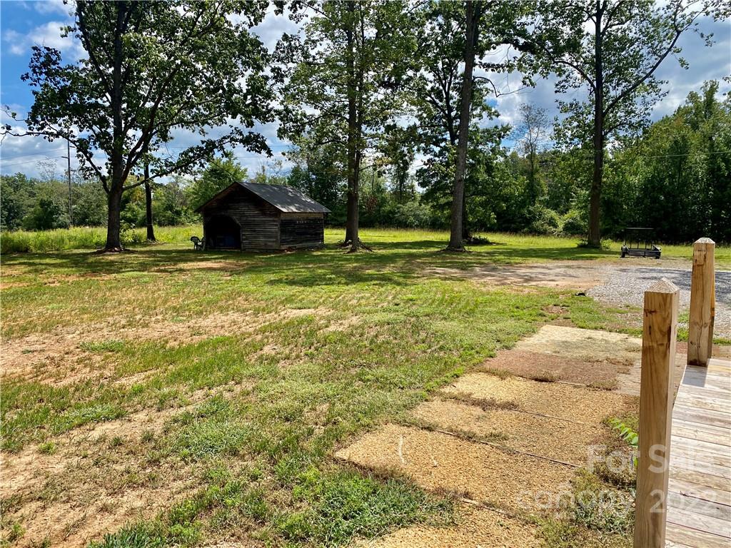 118 Chestnut Oak Road Union Grove, NC 28689 - Photo 32 of 37 Gallery Image 32