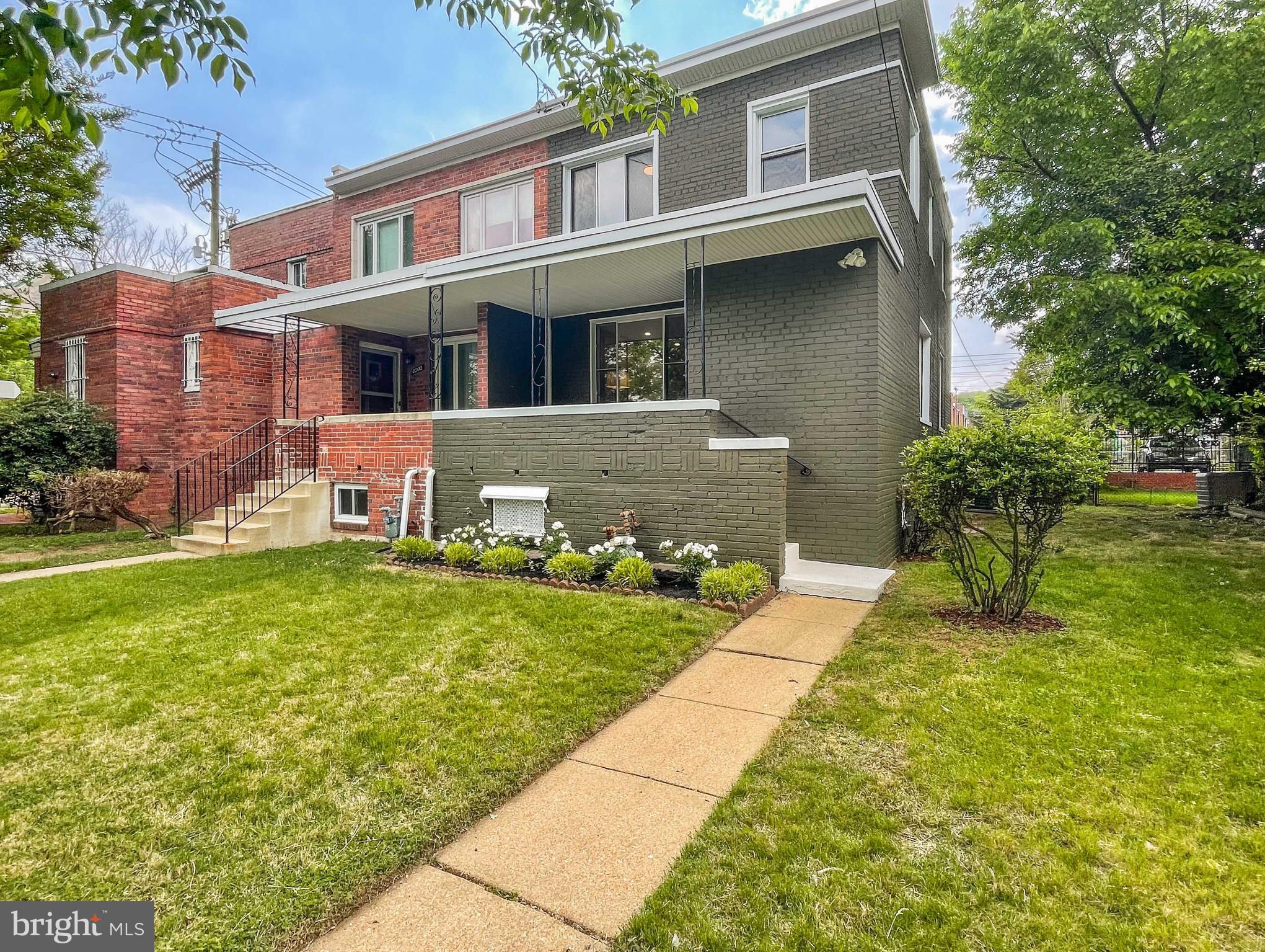 4704 8th Street Northeast Washington, DC 20017 - Photo 3 of 40 End unit