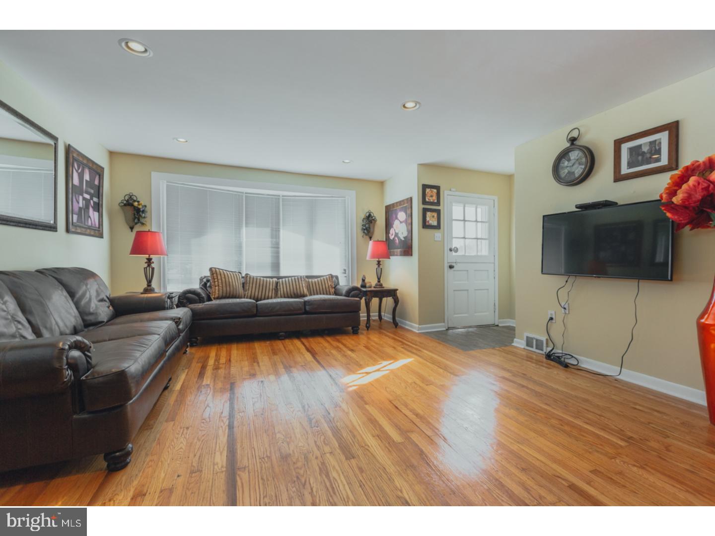 840 Coppock Lane Springfield, PA 19064 - Photo 4 of 20