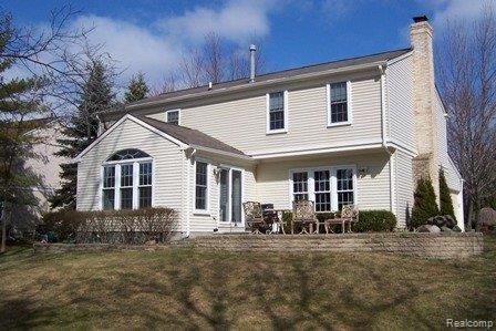 1977 Cedaredge Road Rochester, MI 48306 - Photo 18 of 20 17 BACK VIEW